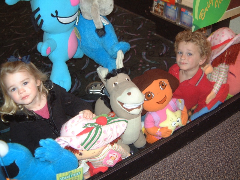 2004-12-01 Vale Kyla Mall 07.jpg
